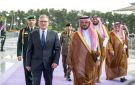 رئيس وزراء بريطانيا يصل جدة - sa