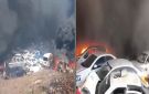 حريق هائل 700 سيارة إلى رماد بالمكسيك.. فيديو