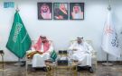 أمين اتحاد الغرف السعودية يعقد اجتماعا بغرفة الباحة