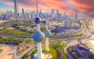الكويت تندد بهجمات على منشآت حيوية وتحمل إيران ووكلاءها المسؤولية