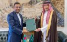 ولي العهد يتلقى رسالة خطية من رئيس وزراء بنغلاديش