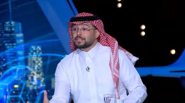 العنزي: النصر حقق الدوري الأصعب في تاريخ الكرة السعودية .. فيديو العنزي: النصر حقق الدوري الأصعب في تاريخ الكرة السعودية .. فيديو