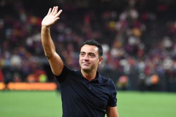 نيوكاسل يطلب 80 مليون يورو لبيع جوردون إلى برشلونة