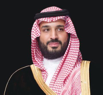ولي العهد يعزي رئيس مجلس الوزراء المصري في وفاة والده