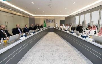 تعاون مرتقب بين الرياض ودمشق لدعم سلاسل الإمداد والنقل البري