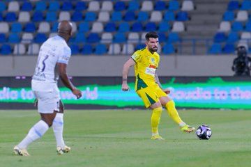 الأخدود يتغلب على الخليج بثلاثية الأخدود يتغلب على الخليج بثلاثية