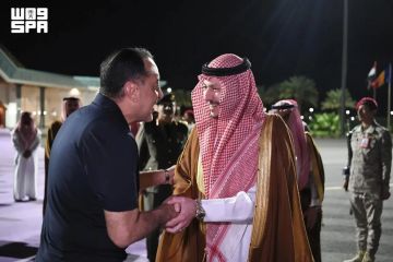 رئيس مجلس الوزراء المصري يغادر المدينة المنورة