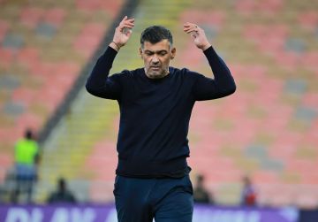 الاتحاد يتجه لإقالة سيرجيو كونسيساو الاتحاد يتجه لإقالة سيرجيو كونسيساو