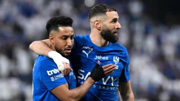 الهلال يعلن إصابة سالم الدوسري وبنزيما الهلال يعلن إصابة سالم الدوسري وبنزيما