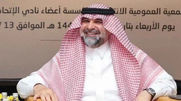 رئيس الاتحاد : الهبد لقطة تفاعلية مع الجمهور ونعمل على تقييم شامل للفريق .. فيديو رئيس الاتحاد : الهبد لقطة تفاعلية مع الجمهور ونعمل على تقييم شامل للفريق .. فيديو