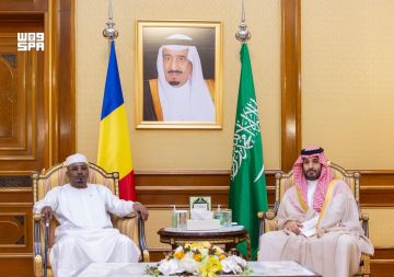 ولي العهد يلتقي رئيس جمهورية تشاد ولي العهد يلتقي رئيس جمهورية تشاد