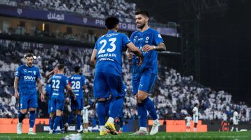 الهلال والفيحاء يحسمان تشكيل موقعة الحسم الهلال والفيحاء يحسمان تشكيل موقعة الحسم