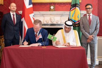دول الخليج وبريطانيا تتوصل إلى اتفاقية تجارية تاريخية دول الخليج وبريطانيا تتوصل إلى اتفاقية تجارية تاريخية