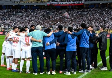 الزمالك يتوج بطلا للدوري المصري للمرة الـ 15 في تاريخه الزمالك يتوج بطلا للدوري المصري للمرة الـ 15 في تاريخه