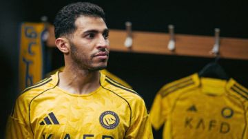 سلطان الغنام يعلق على إصابته بالرباط الصليبي سلطان الغنام يعلق على إصابته بالرباط الصليبي