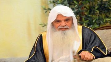الشيخ علي الحذيفي خطيبا ليوم عرفة الشيخ علي الحذيفي خطيبا ليوم عرفة