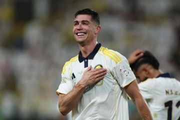 هذا ما فعله رونالدو لحظة حسم النصر لقب الدوري السعودي هذا ما فعله رونالدو لحظة حسم النصر لقب الدوري السعودي
