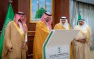 أمير المدينة يدشن 10 مشروعات طرق ويطلق حملة طرق متميزة آمنة 