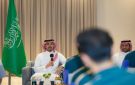 الفيصل يلتقي بعثة الأخضر.. وينقل لهم تحيات ولي العهد - sa