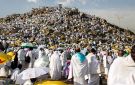 وجبات الحجاج في يوم عرفة.. رحلة تبدأ قبل الفجر وتنتهي عند المخيمات - sa