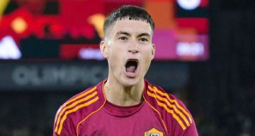 الأهلي يقترب من ضم سولي لاعب روما الأهلي يقترب من ضم سولي لاعب روما