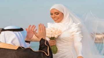 ليالي بوكر تكشف جنسية زوجها ليالي بوكر تكشف جنسية زوجها