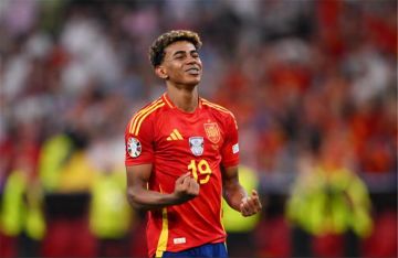 استبعاد نجم أرجنتيني من مباراة النمسا في المونديال استبعاد نجم أرجنتيني من مباراة النمسا في المونديال