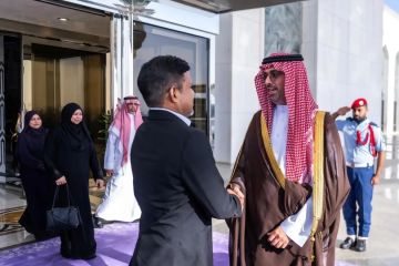نائب رئيس جمهورية المالديف يغادر جدة