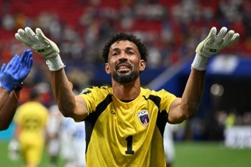 والدة فوزينيا تحصل على التأشيرة لمشاهدة نجلها بكأس العالم والدة فوزينيا تحصل على التأشيرة لمشاهدة نجلها بكأس العالم