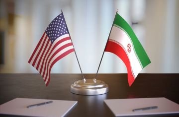 ولي العهد لشهباز: نتطلع للوصول لاتفاق دائم يعزز أمن واستقرار المنطقة.. عودة التفاوض بين واشنطن وطهران ولي العهد لشهباز: نتطلع للوصول لاتفاق دائم يعزز أمن واستقرار المنطقة.. عودة التفاوض بين واشنطن وطهران