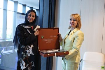 الأميرة سارة بنت بندر تبحث مع وزيرة الزراعة الروسية التوجهات الإستراتيجية لمجلس التمور الأميرة سارة بنت بندر تبحث مع وزيرة الزراعة الروسية التوجهات الإستراتيجية لمجلس التمور