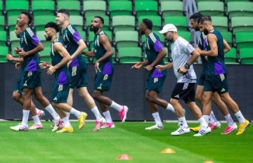 الذهب يفقد بريقه أمام الفائدة.. والأسواق تترقب بيانات التضخم الأمريكية الذهب يفقد بريقه أمام الفائدة.. والأسواق تترقب بيانات التضخم الأمريكية