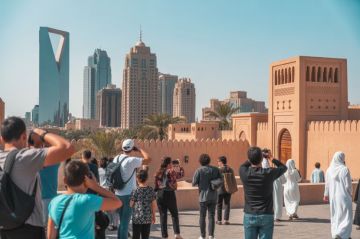 بدموع الفرح.. والدا التوأم الفلبيني يحتفيان بنجاح فصلهما في الرياض
