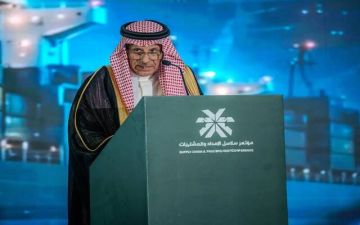 وكيل وزارة الصناعة: المملكة تضع مرونة سلاسل الإمداد على رأس أولوياتها وكيل وزارة الصناعة: المملكة تضع مرونة سلاسل الإمداد على رأس أولوياتها