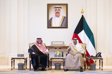 ولي عهد دولة الكويت يستقبل الأمير تركي بن محمد بن فهد ولي عهد دولة الكويت يستقبل الأمير تركي بن محمد بن فهد