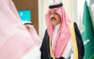 أمير حائل يستقبل منسوبي الإمارة المهنئين بعيد الأضحى