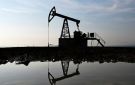 تراجع أسعار النفط بنحو 4 - sa