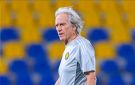 الاتحاد السعودي لكرة القدم يدرس تعيين جيسوس مدربا للأخضر بدلا من دونيس