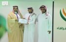 محافظ وادي الدواسر يكرم المشاركين في معسكرات الخدمة العامة للحج
