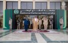 نائب وزير الدفاع يرعى حفل تخريج دارسي جامعة الدفاع الوطني بوزارة الدفاع - sa