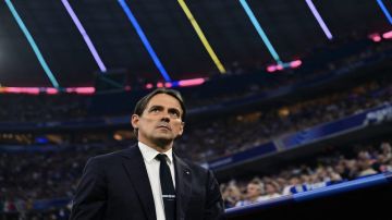 إنزاغي مستمر مع الهلال الموسم القادم إنزاغي مستمر مع الهلال الموسم القادم