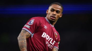 الهلال يحسم صفقة سامرفيل الهلال يحسم صفقة سامرفيل