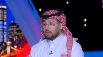 علي العنزي: الهلال في مرحلة تخبط كبيرة.. فيديو علي العنزي: الهلال في مرحلة تخبط كبيرة.. فيديو