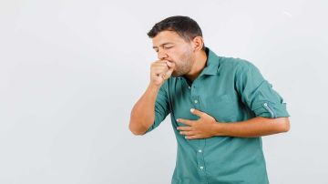 أسباب تؤدي للشعور بضيق التنفس أسباب تؤدي للشعور بضيق التنفس