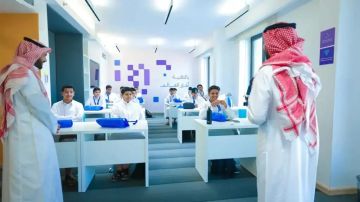التعليم والصناعة تطلقان أول مدرسة ثانوية للموهوبين في الصناعات المتقدمة التعليم والصناعة تطلقان أول مدرسة ثانوية للموهوبين في الصناعات المتقدمة