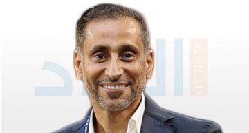 وسط مطالبات بترشحه  عقبة قانونية تحول بين  الجابر  ورئاسة اتحاد القدم