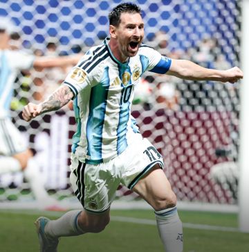 ميسي ينقذ الأرجنتين أمام مصر ويبتعد بصدارة هدافي كأس العالم ميسي ينقذ الأرجنتين أمام مصر ويبتعد بصدارة هدافي كأس العالم