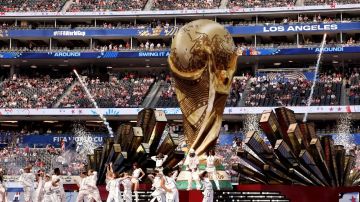 فيفا ينظم أول عرض فني في استراحة نهائي كأس العالم فيفا ينظم أول عرض فني في استراحة نهائي كأس العالم