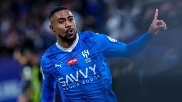 الهلال يضع مالكوم على قائمة الراحلين الهلال يضع مالكوم على قائمة الراحلين