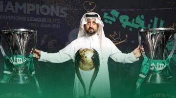 خالد العيسى يقدم استقالته: أغادر المنصب ويبقى الأهلي شامخًا